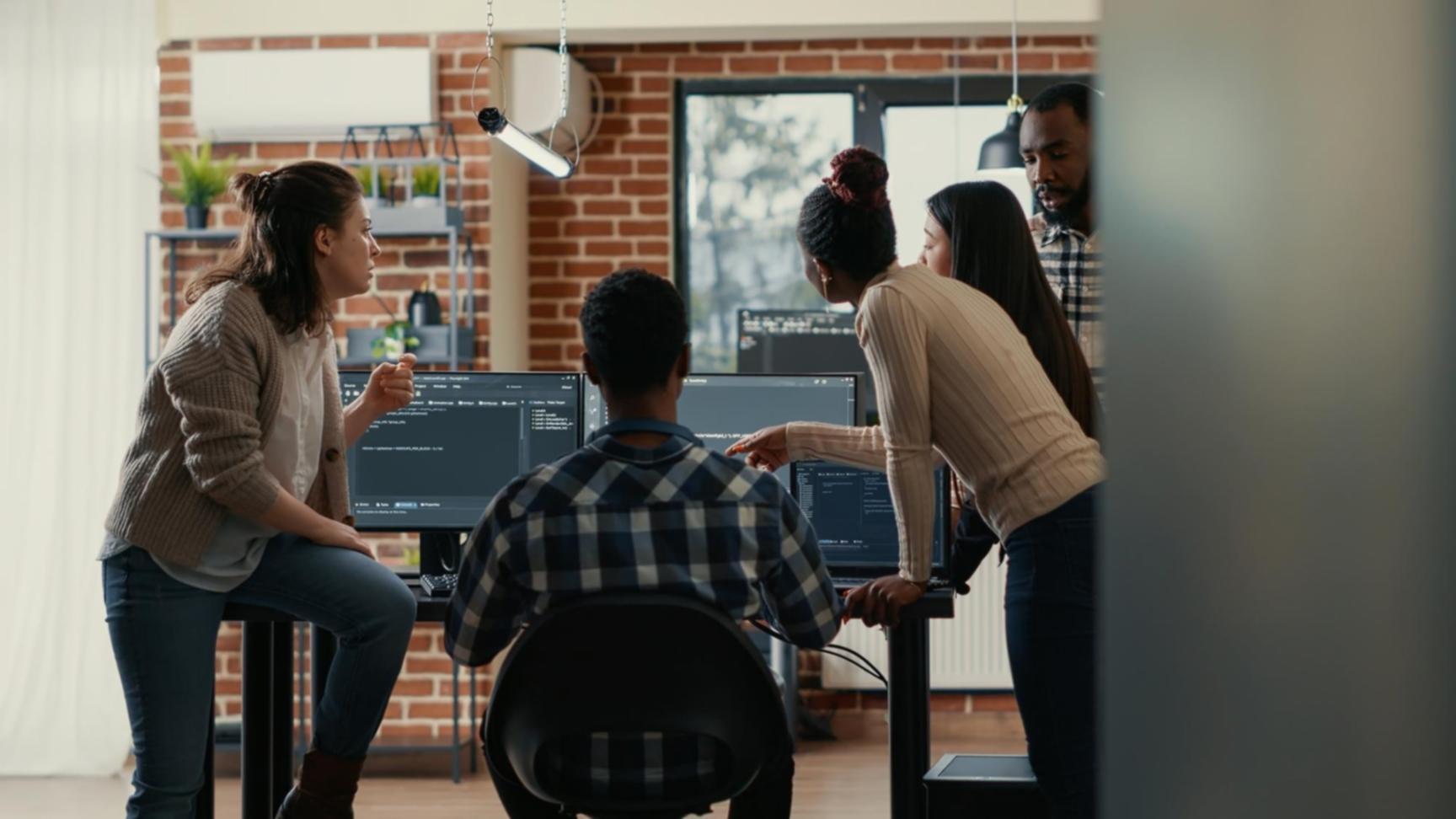 Students engaged in interactive blockchain and AI learning session